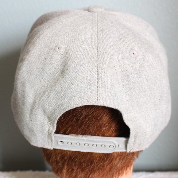 Sole Addiction Lit Men's Gray Snapback Baseball Cap One Size - Picture 6 of 11